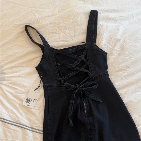 Forever 21 Black Mini Dress - Picture 2 of 2